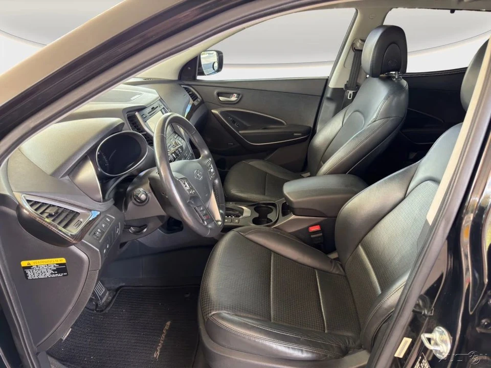 2014 Hyundai Santa Fe - Image 8 of 21