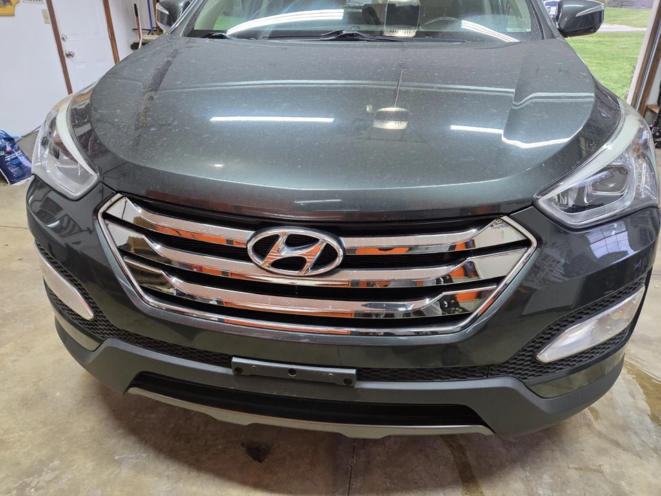 2014 Hyundai Santa Fe - Image 6 of 12