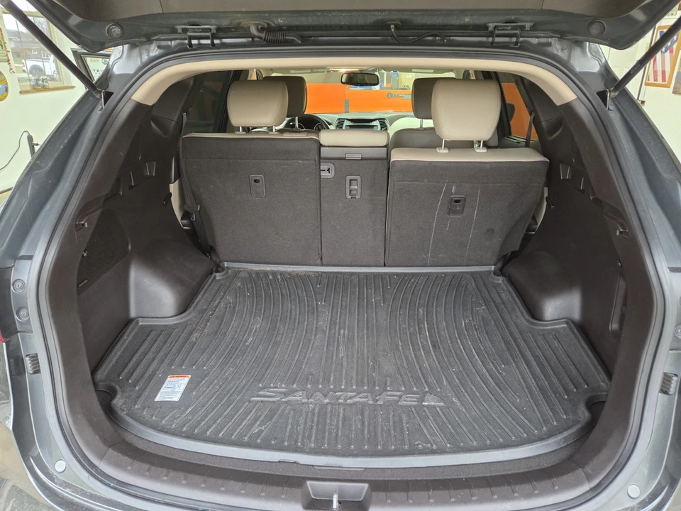 2014 Hyundai Santa Fe - Image 12 of 12