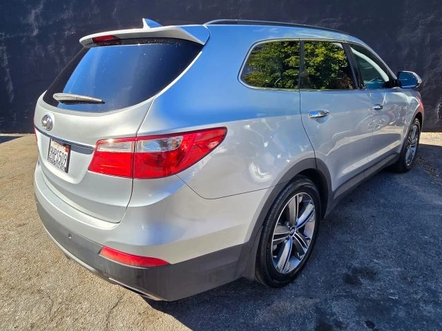 2014 Hyundai Santa Fe - Image 5 of 31