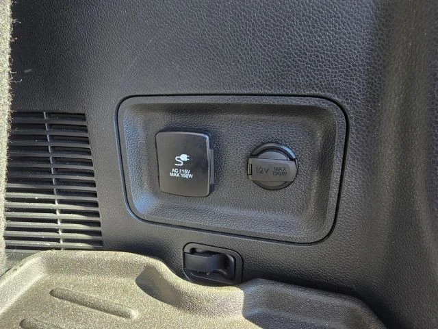 2014 Hyundai Santa Fe - Image 31 of 31