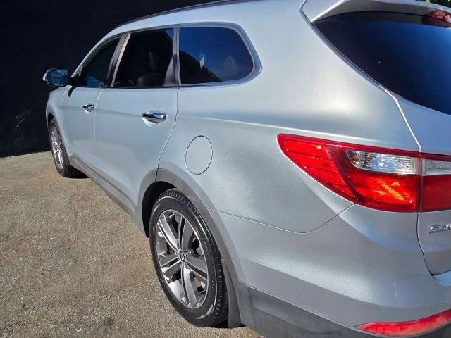 2014 Hyundai Santa Fe - Image 12 of 31