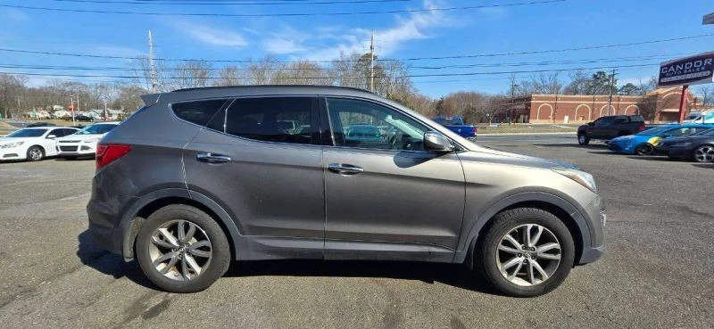 2014 Hyundai Santa Fe - Image 3 of 8