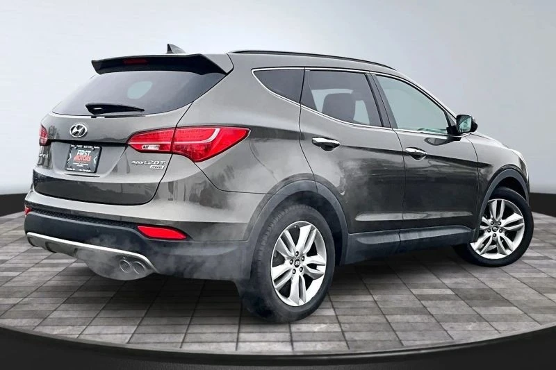 2014 Hyundai Santa Fe - Image 5 of 12