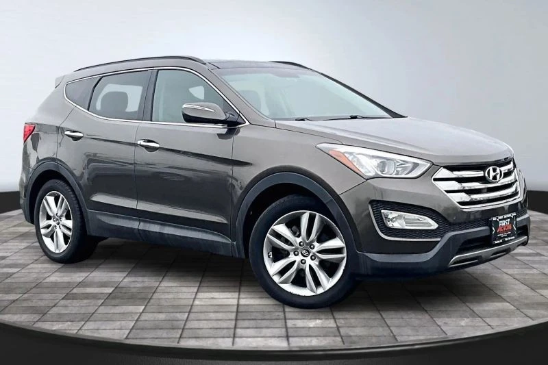 2014 Hyundai Santa Fe - Image 3 of 12