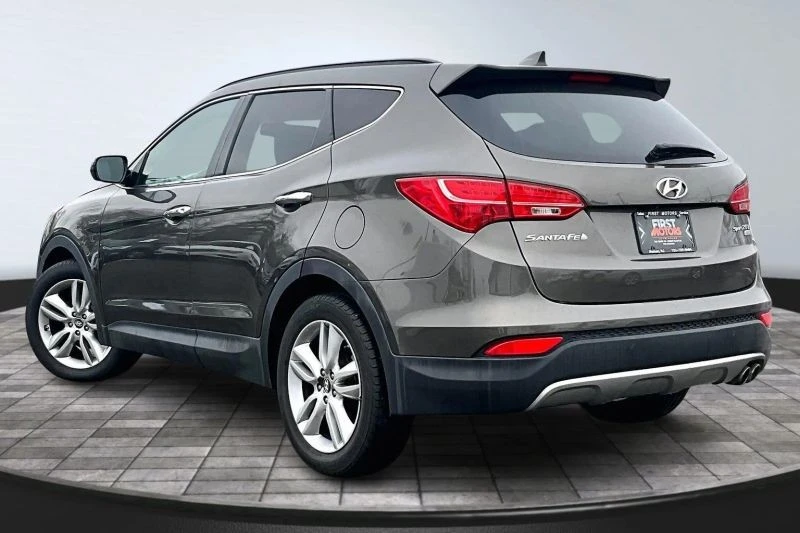 2014 Hyundai Santa Fe - Image 7 of 12