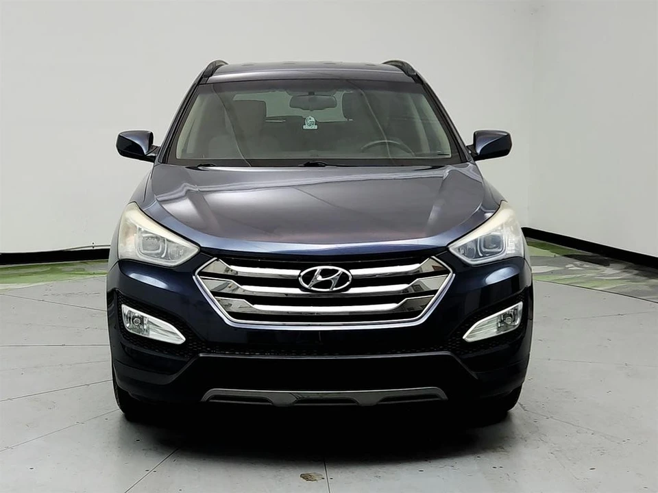 2014 Hyundai Santa Fe - Image 2 of 21
