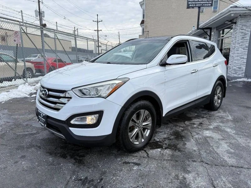 2014 Hyundai Santa Fe - Image 2 of 12