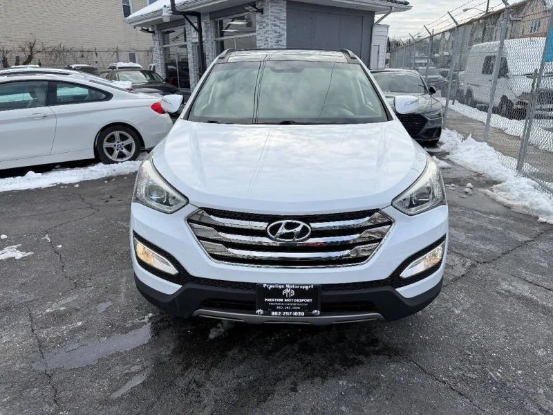 2014 Hyundai Santa Fe - Image 9 of 12