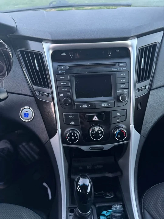 2014 Hyundai Sonata - Image 3 of 5