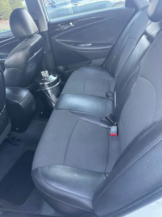 2014 Hyundai Sonata - Image 4 of 5