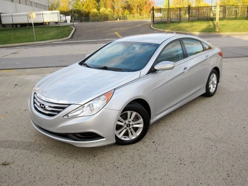 2014 Hyundai Sonata - Image 4 of 12