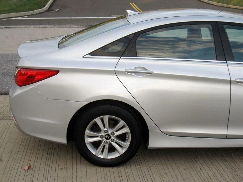 2014 Hyundai Sonata - Image 11 of 12