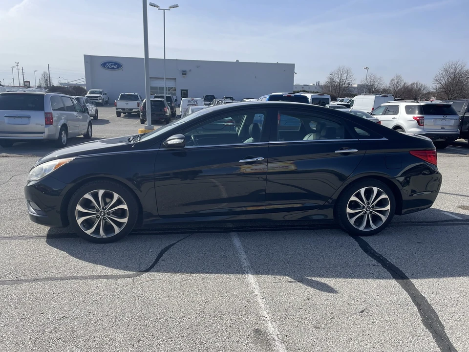 2014 Hyundai Sonata - Image 5 of 21