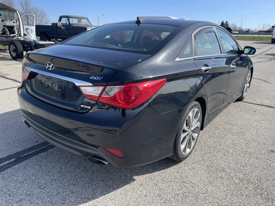 2014 Hyundai Sonata - Image 8 of 21