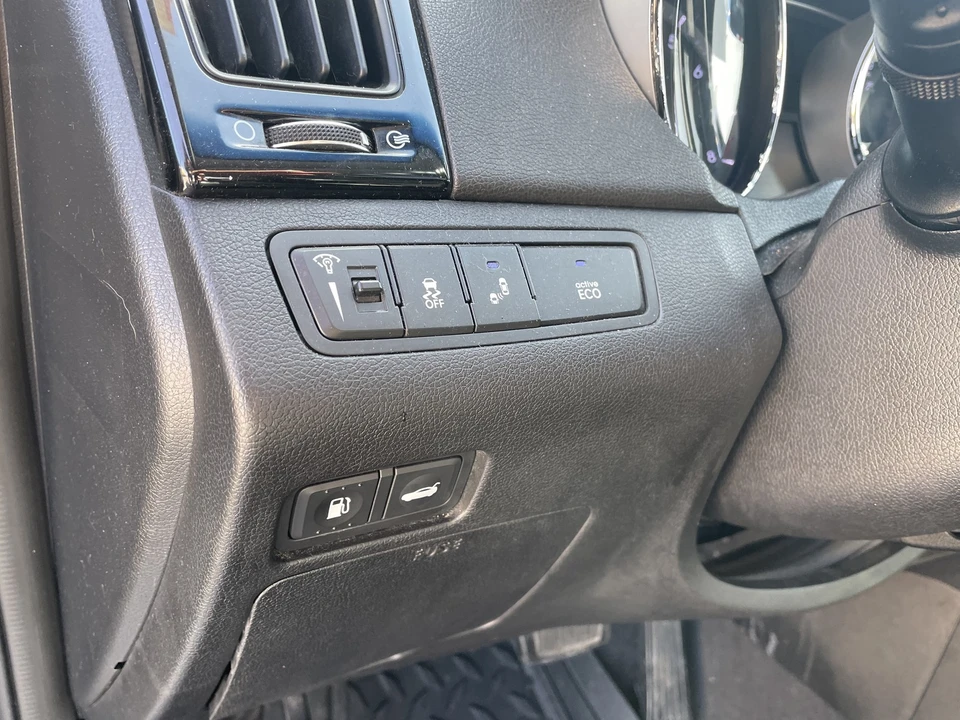2014 Hyundai Sonata - Image 17 of 21