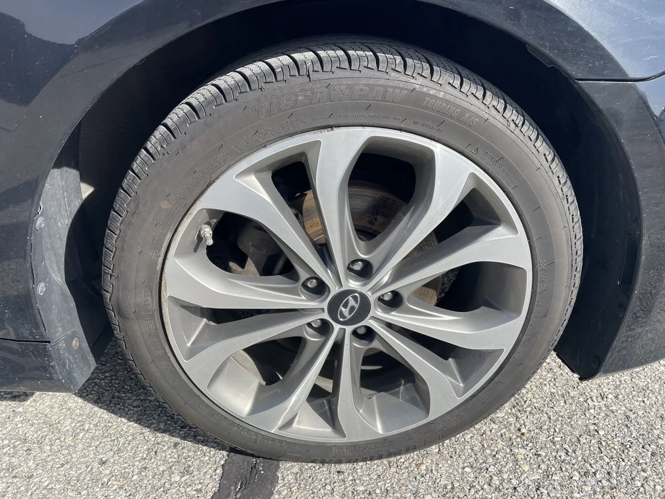 2014 Hyundai Sonata - Image 10 of 21