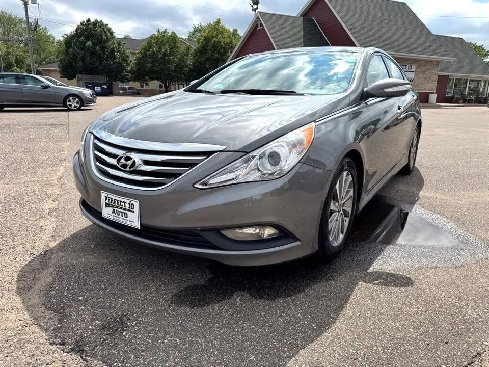 2014 Hyundai Sonata - Image 15 of 20