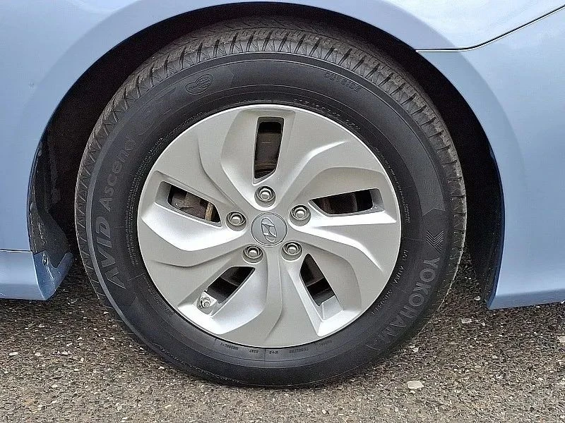 2014 Hyundai Sonata - Image 9 of 12