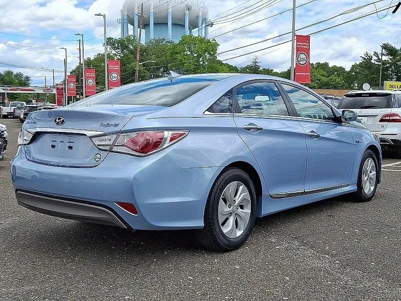 2014 Hyundai Sonata - Image 7 of 12