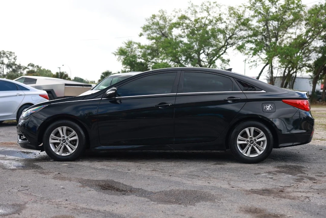 2014 Hyundai Sonata - Image 3 of 21