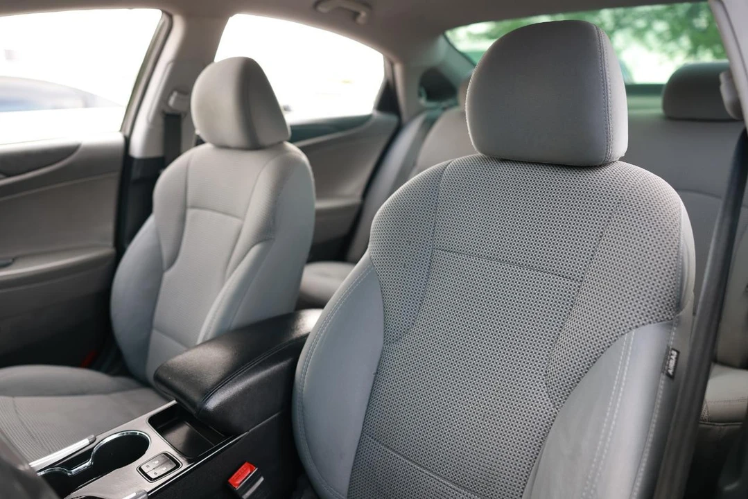 2014 Hyundai Sonata - Image 6 of 21
