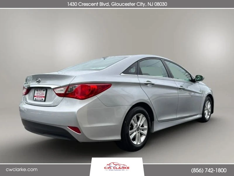 2014 Hyundai Sonata - Image 6 of 12