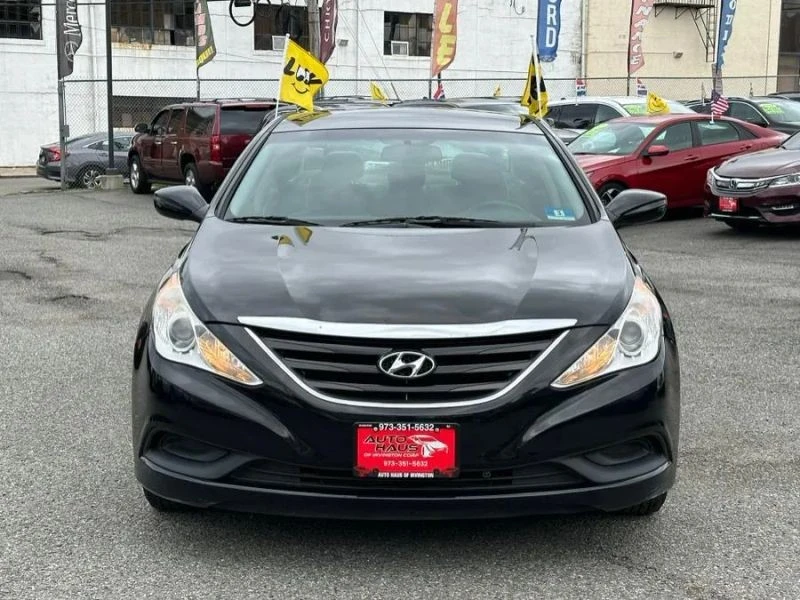 2014 Hyundai Sonata - Image 2 of 12