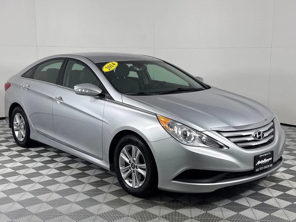 2014 Hyundai Sonata - Image 3 of 12