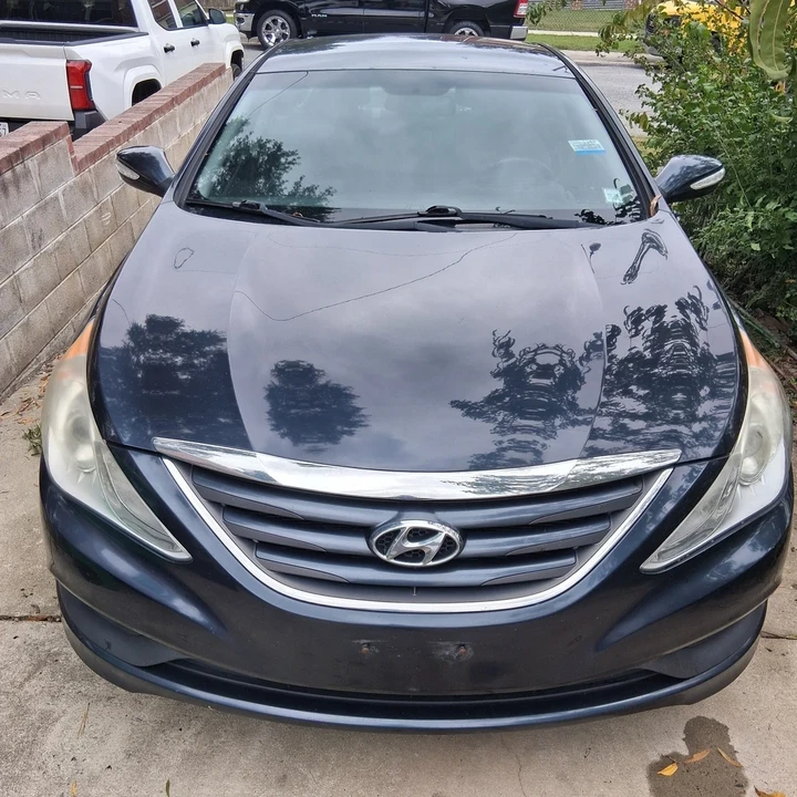 2014 Hyundai Sonata - Image 2 of 21