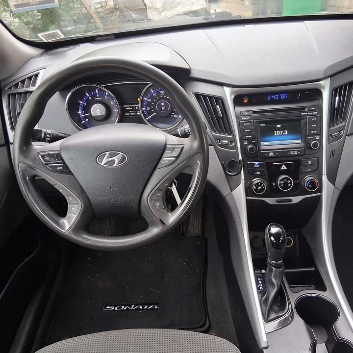 2014 Hyundai Sonata - Image 16 of 21