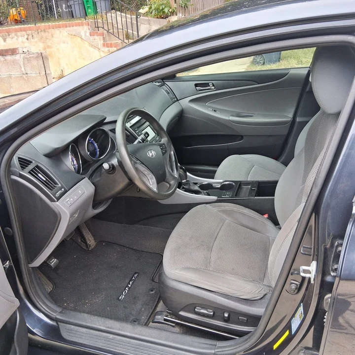 2014 Hyundai Sonata - Image 19 of 21
