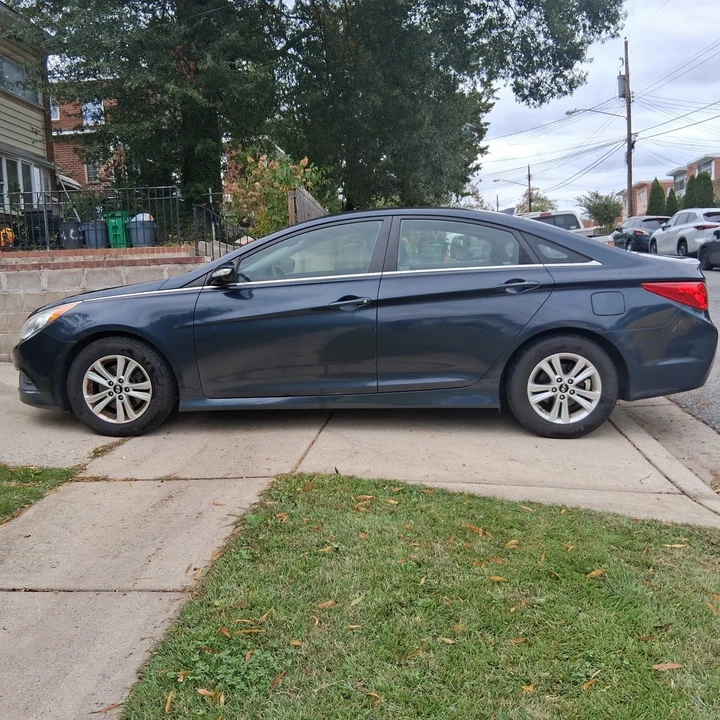 2014 Hyundai Sonata - Image 5 of 21