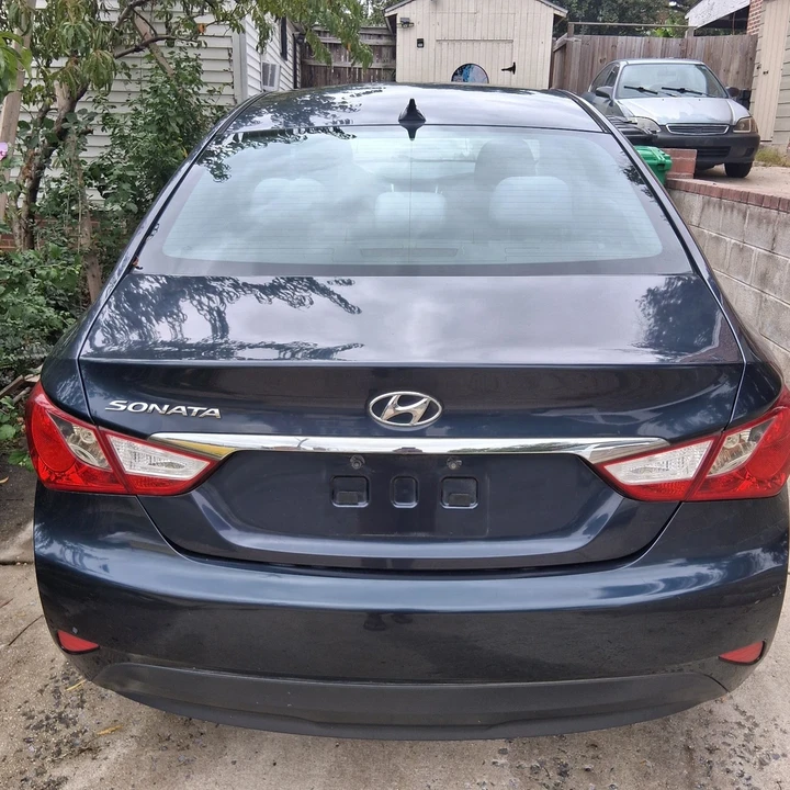 2014 Hyundai Sonata - Image 4 of 21