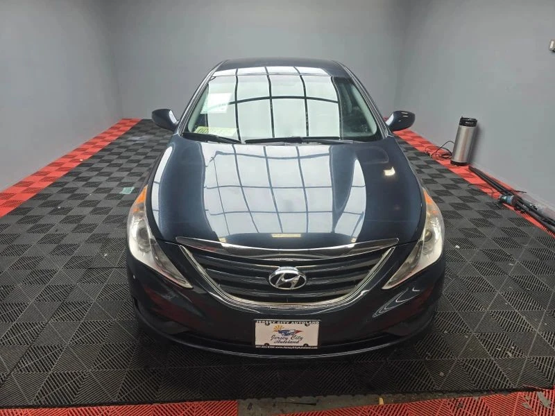2014 Hyundai Sonata - Image 8 of 12