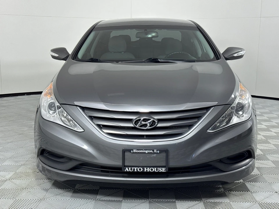 2014 Hyundai Sonata - Image 11 of 12