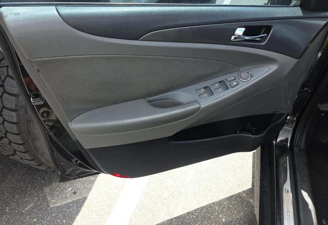 2014 Hyundai Sonata - Image 12 of 12