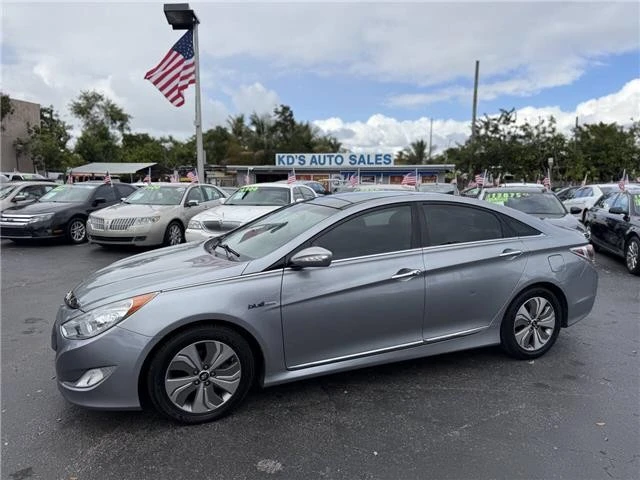 2014 Hyundai Sonata - Image 4 of 21