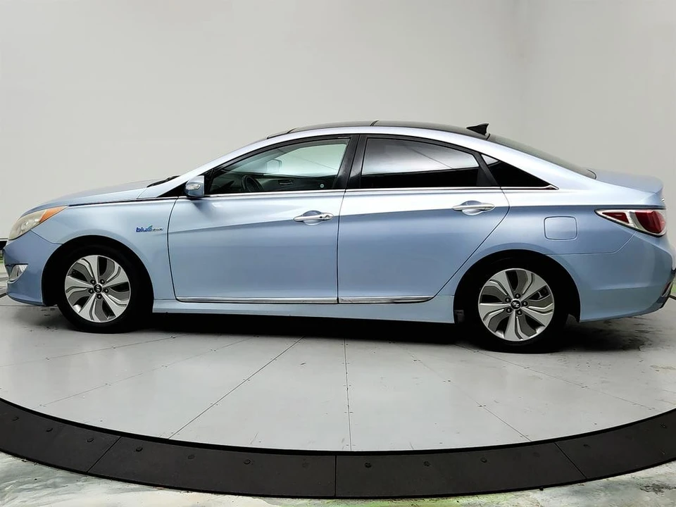 2014 Hyundai Sonata - Image 8 of 12