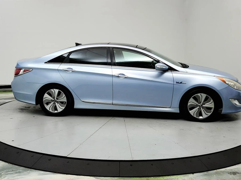 2014 Hyundai Sonata - Image 4 of 12