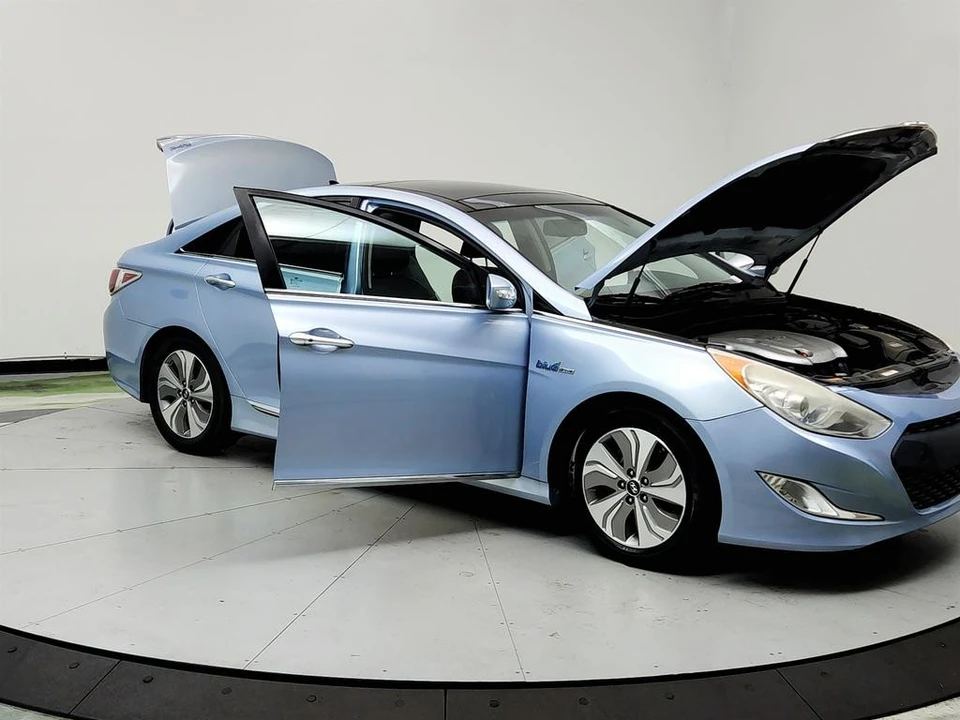 2014 Hyundai Sonata - Image 10 of 12