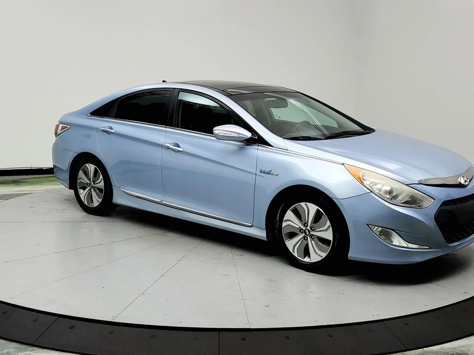 2014 Hyundai Sonata - Image 3 of 12