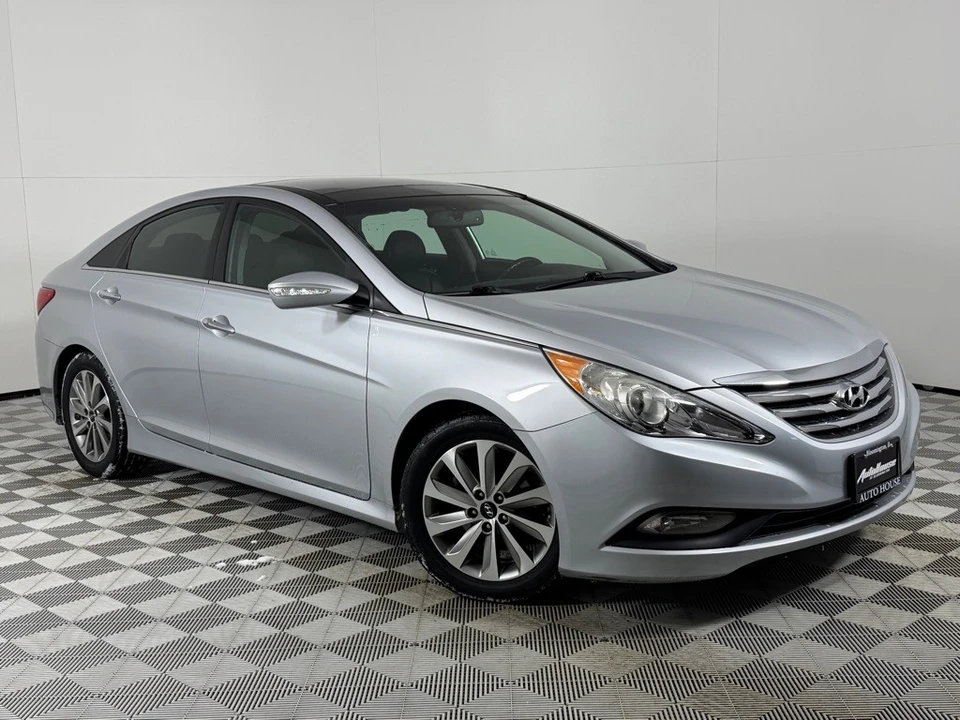 2014 Hyundai Sonata - Image 2 of 21