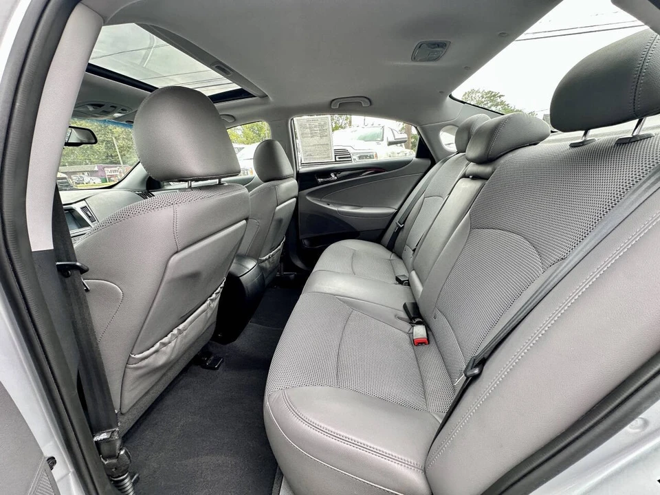 2014 Hyundai Sonata - Image 13 of 21