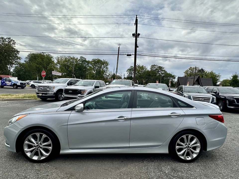 2014 Hyundai Sonata - Image 4 of 21