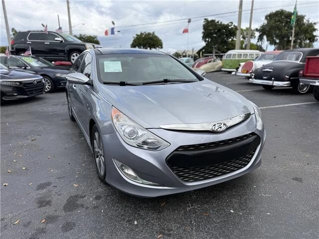 2014 Hyundai Sonata - Image 10 of 12