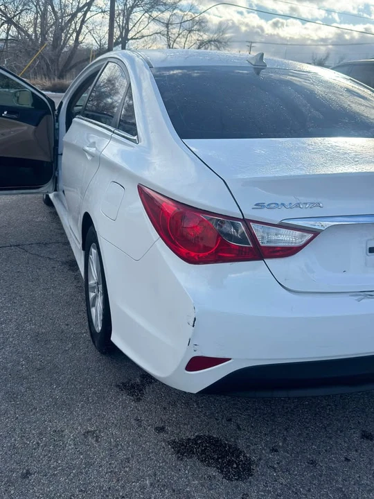 2014 Hyundai Sonata - Image 6 of 13