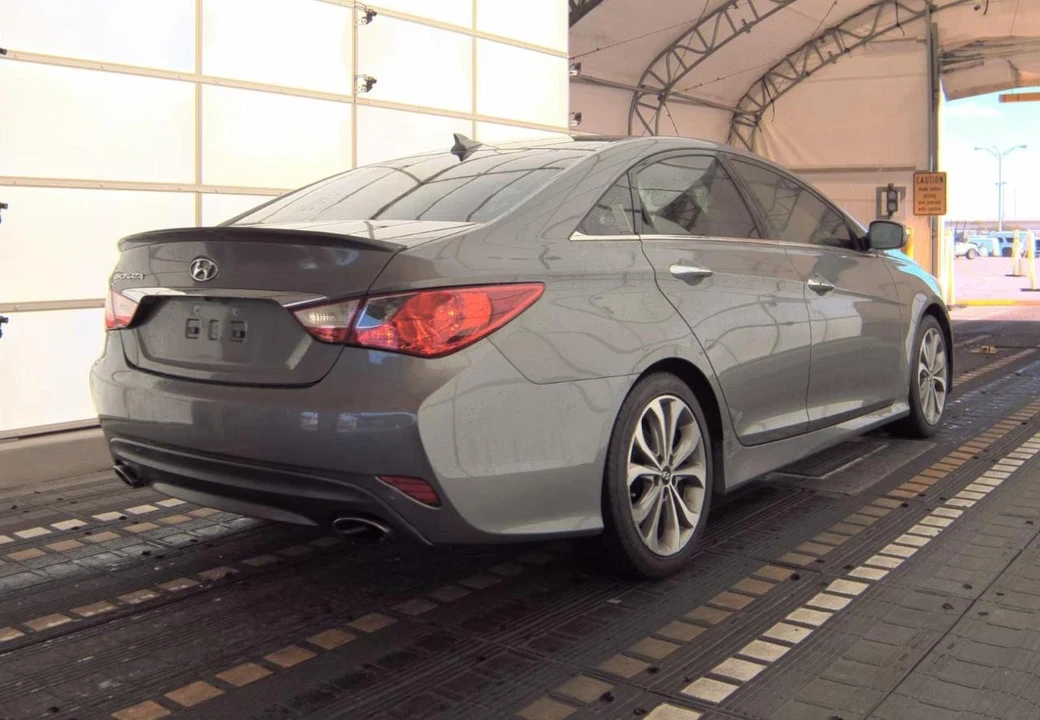 2014 Hyundai Sonata - Image 5 of 14