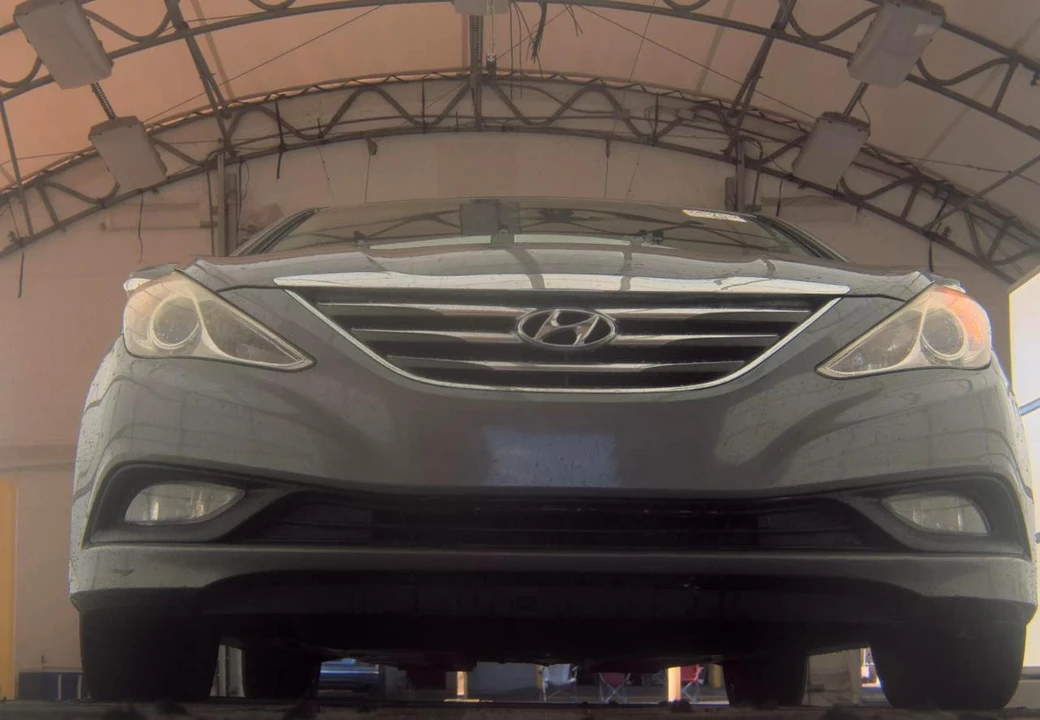 2014 Hyundai Sonata - Image 3 of 14