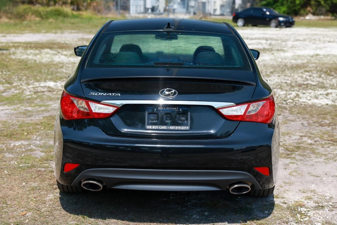 2014 Hyundai Sonata - Image 9 of 21